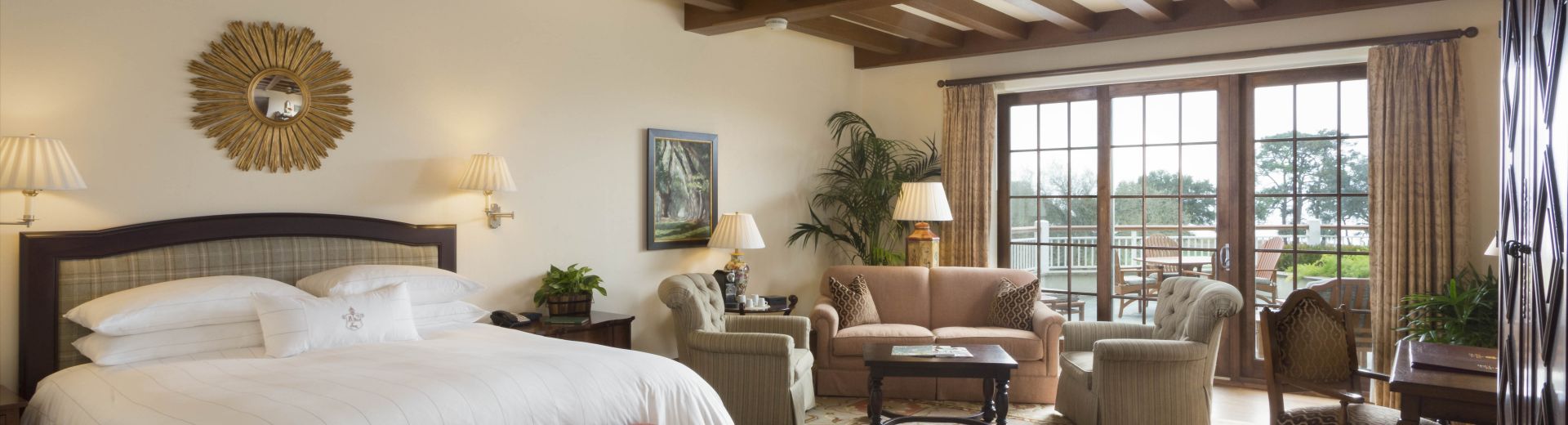 King Suite Room